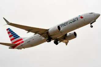 American Airlines flight makes emergency landing