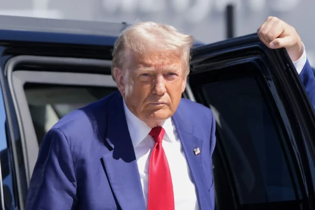 Donald Trump Rescinds